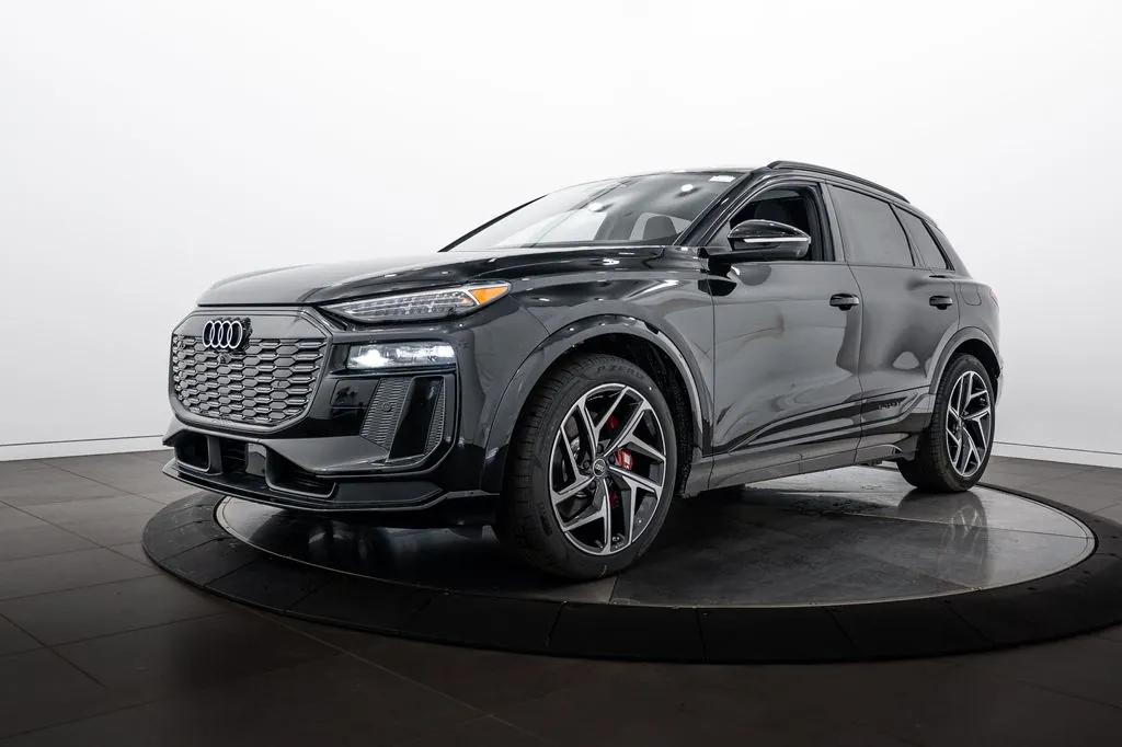 Audi SQ6 e-tron quattro Premium Plus