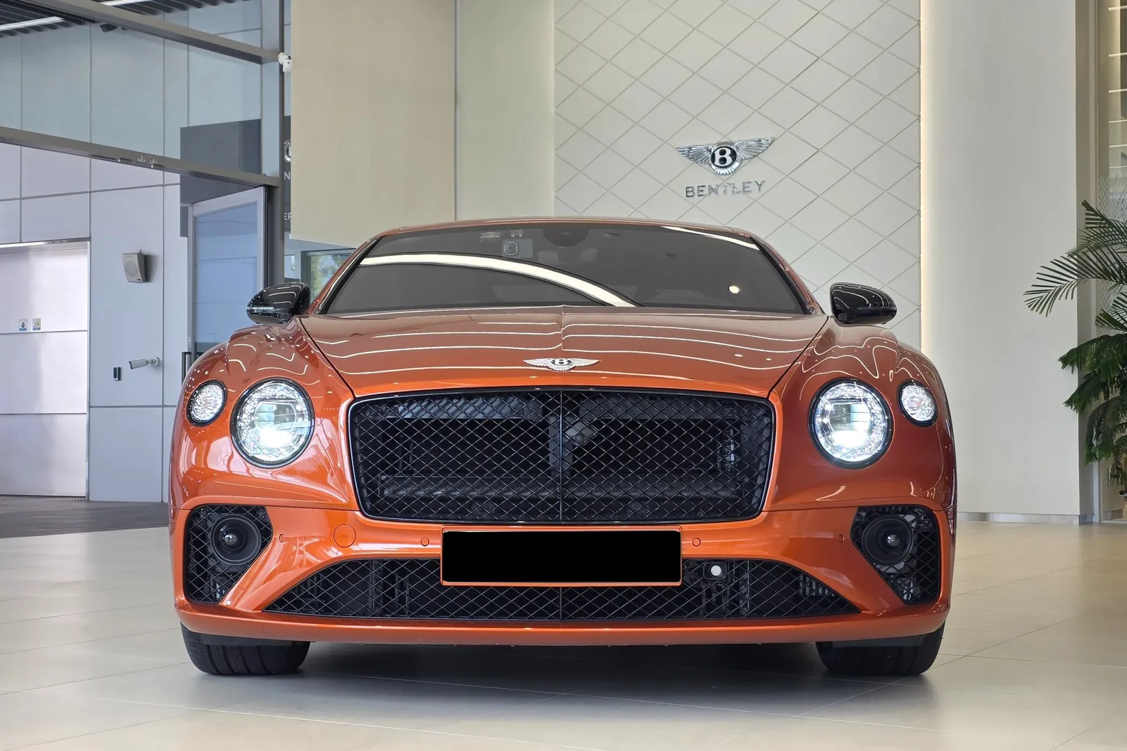Bentley Continental GT GTS 2024 4.0 л 550 л.с Бензин, новый авто, Полный привод, Автомат, цвет Оранжевый, страна-производитель — Великобритания