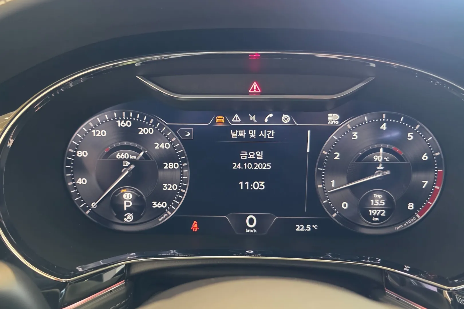 Купить Bentley Continental GT GTS 2024 4.0 л 550 л.с Бензин с минимальным пробегом 1 972 км, Оранжевый, доставим из Великобритания в любой город РФ