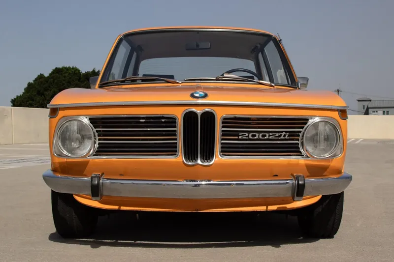 BMW 2002ti 1970 2.0 л 120 л.с Бензин, новый авто, Задний привод, Механика, цвет Оранжевый, страна-производитель — США 2002ti — фото 2