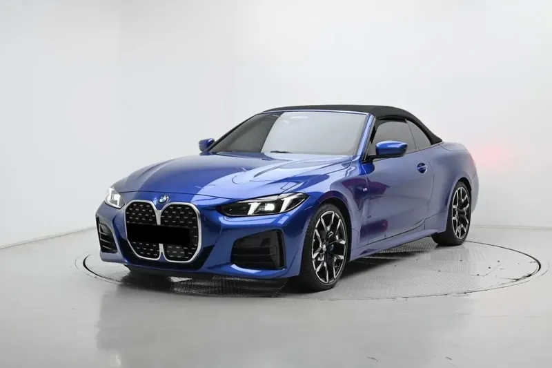 Заказать BMW 420i M Sport Convertible 2025 2.0 л 184 л.с Бензин с пробегом 4 060 км, Автомат, Задний привод, цвет Синий, поставка из Германия, доставка по РФ 4 Series 420i M Sport Convertible — фото 3