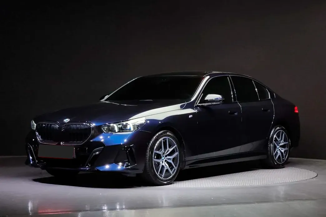 BMW 520i M