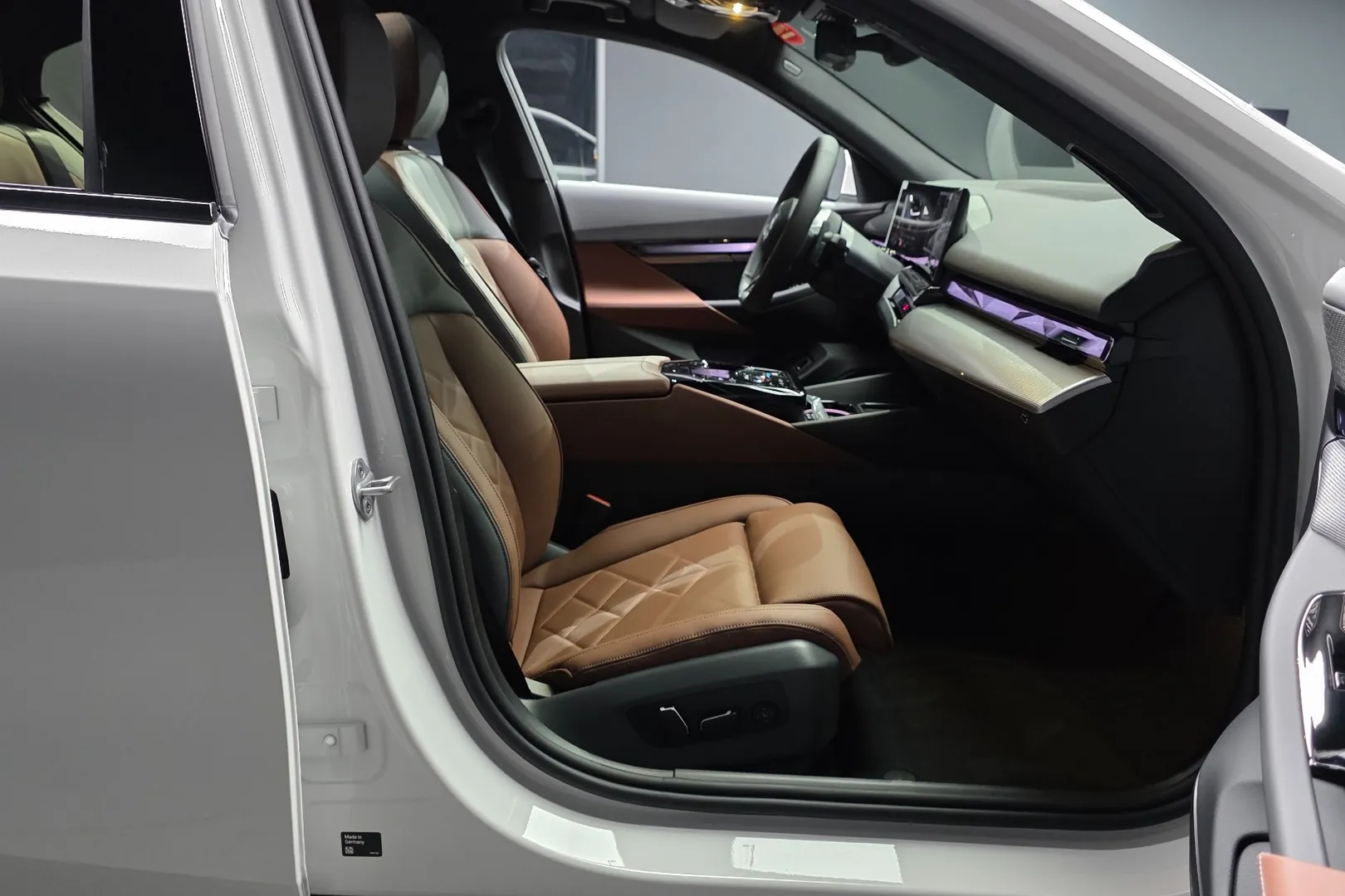 BMW 530e M Sport 2025 2.0 л 299 л.с Гибрид, коробка Автомат, привод Задний привод, автомобиль из Германия, доставка по России