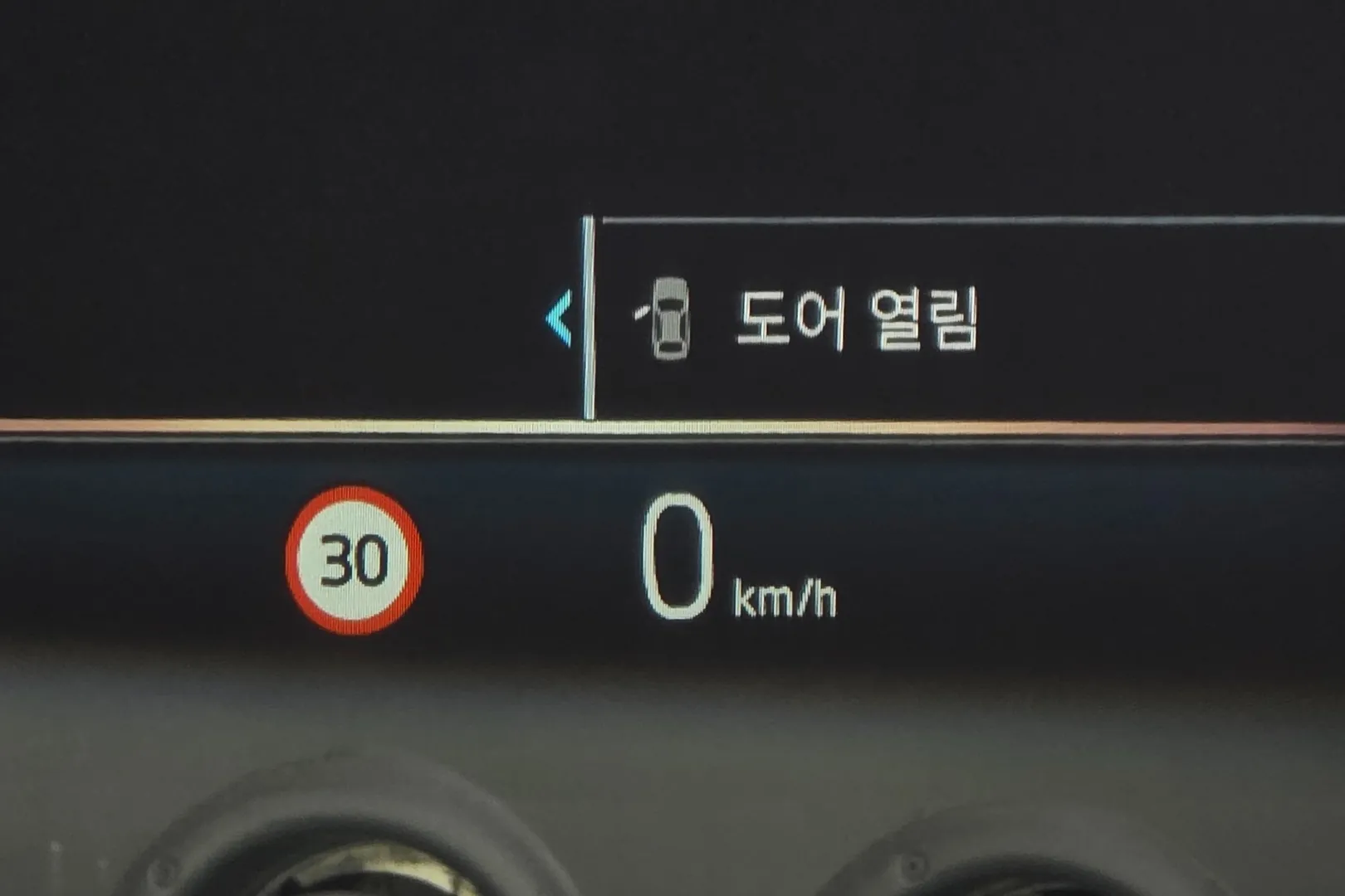 Официальная поставка BMW 530e M Sport 2025 2.0 л 299 л.с Гибрид, Белый, Автомат, Задний привод, привезён из Германия