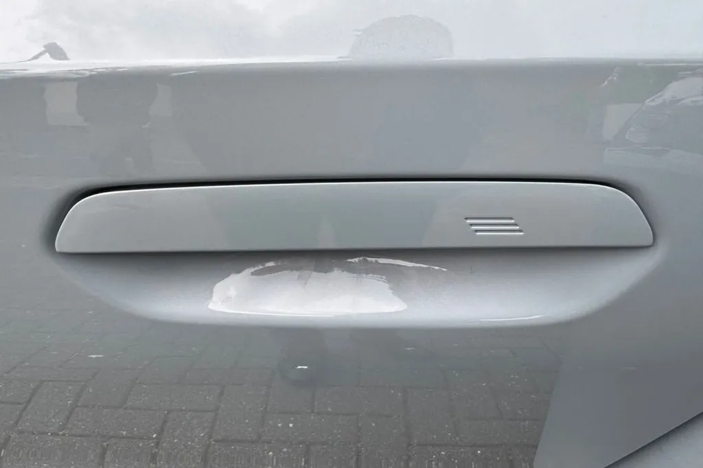 Новый BMW 530e M 2025 2.0 л 295 л.с Гибрид: Задний привод, Серый, коробка — Автомат, привезён из Германия, доставка по регионам