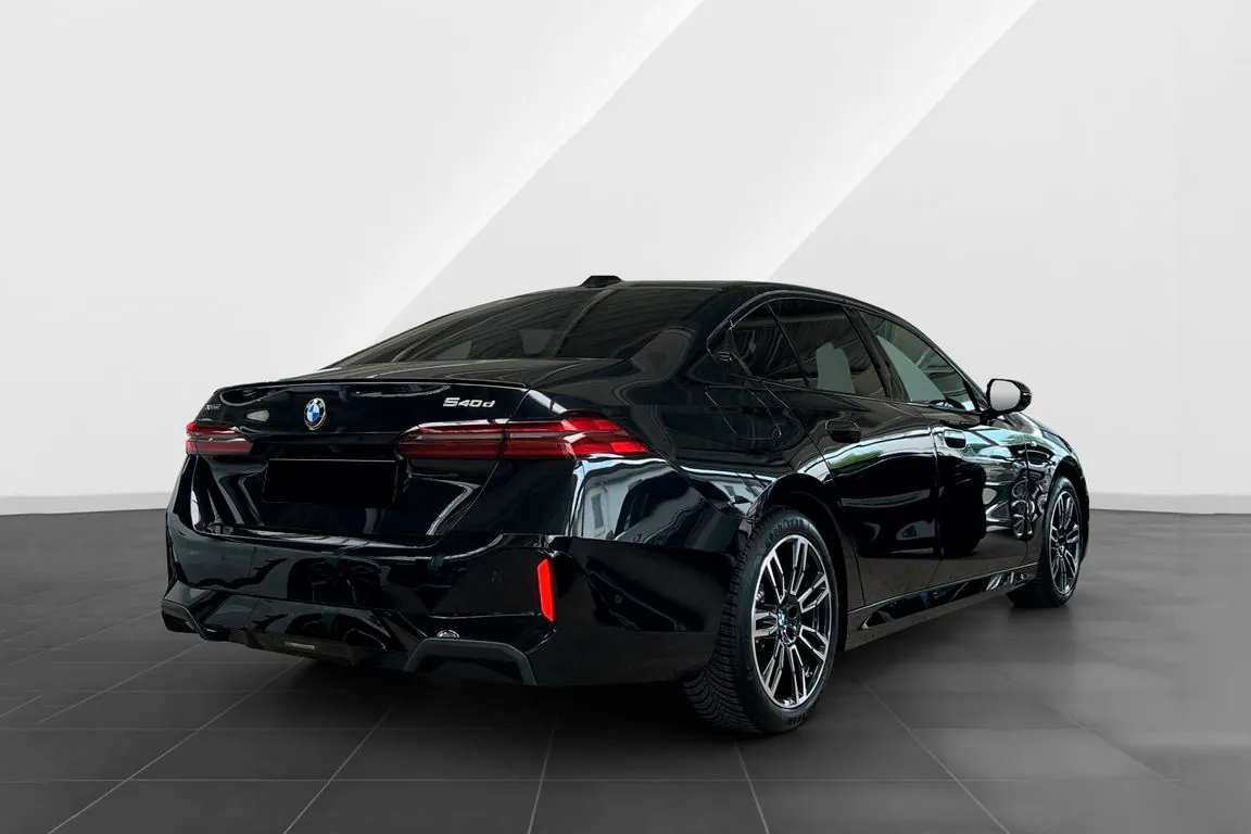 Новый BMW 540d xDrive L 2025 3.0 л 340 л.с Дизель: Полный привод, Белый, коробка — Автомат, привезён из Германия, доставка по регионам