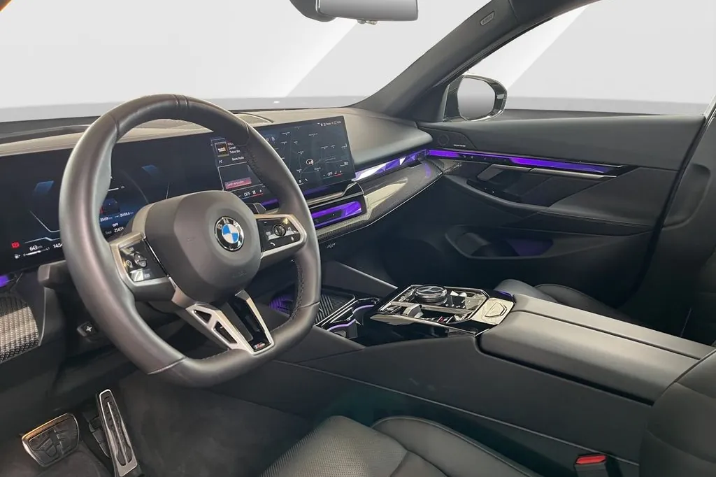 BMW 540d xDrive L 2025 3.0 л 340 л.с Дизель, пробег 25 457 км, Белый, Полный привод, Автомат, авто из Германия, доставка по РФ