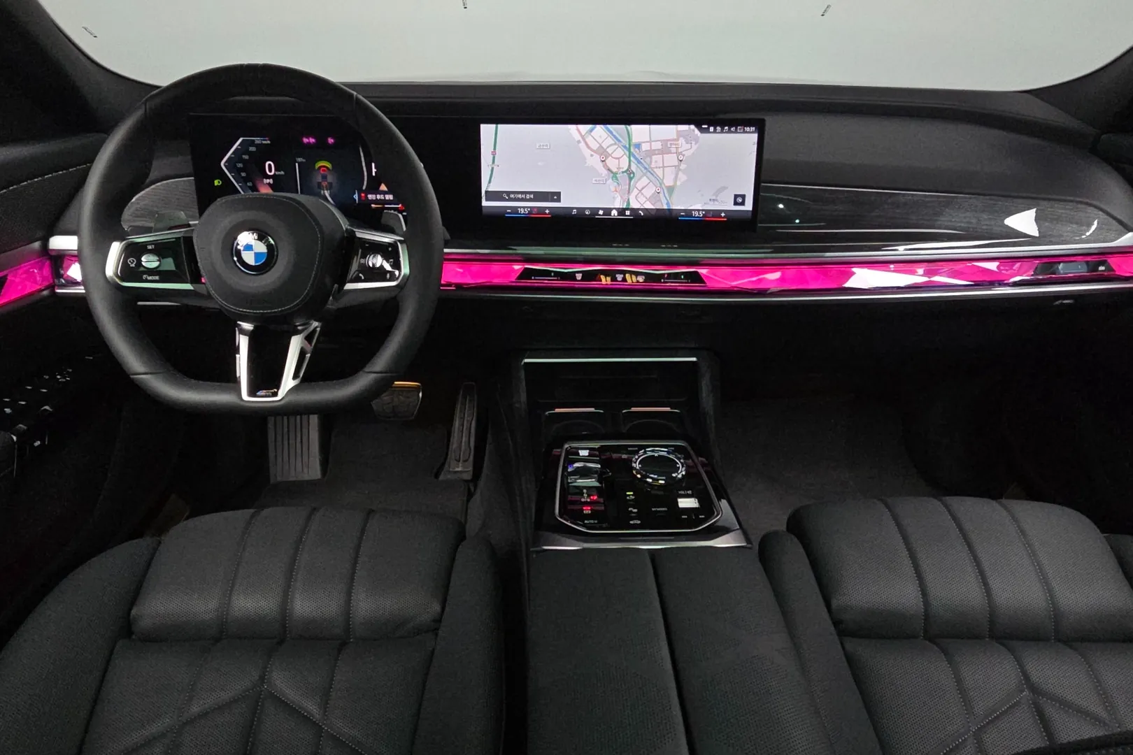 BMW 7 Series 740i xDrive M Sport 2026 3.0 л 381 л.с Бензин в продаже: Чёрный, Автомат, Полный привод, страна-производитель — Корея, доставка по РФ, фото 4