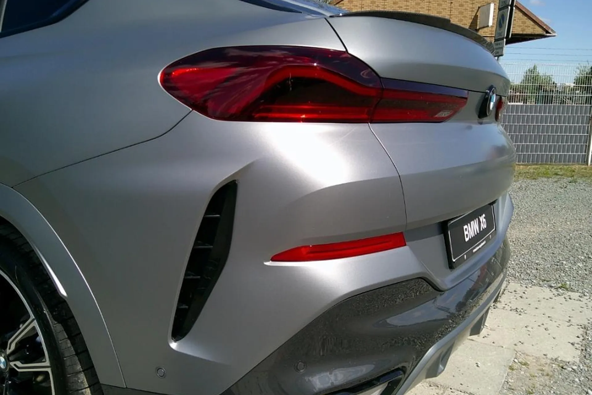 BMW BMW X6 40d xDrive M Sport Pro 2025 3.0 л 340 л.с Дизель в продаже: Серый, Автомат, Полный привод, страна-производитель — Германия, доставка по РФ