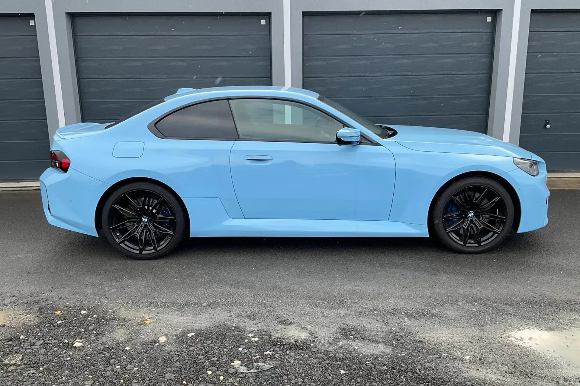Выбор покупателей — BMW M2 Coupe - Plus Paket 2025 3.0 л 480 л.с Бензин, пробег 1 900 км, Голубой, привезён из Германия, доставка по РФ