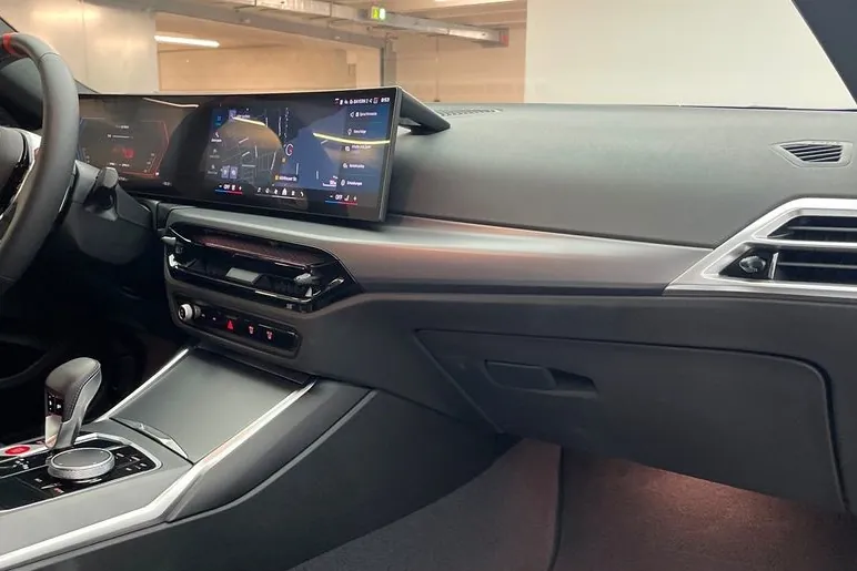 Надёжный BMW M2 2025 3.0 л 460 л.с Бензин с двигателем 3,0 л, Красный, пробег 3 755 км, Механика, поставка из Германия