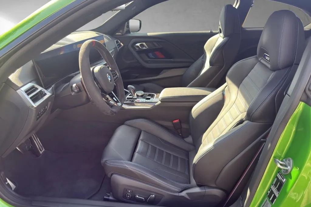 BMW M2 2025 3.0 л 460 л.с Бензин, коробка Механика, привод Задний привод, автомобиль из Германия, доставка по России