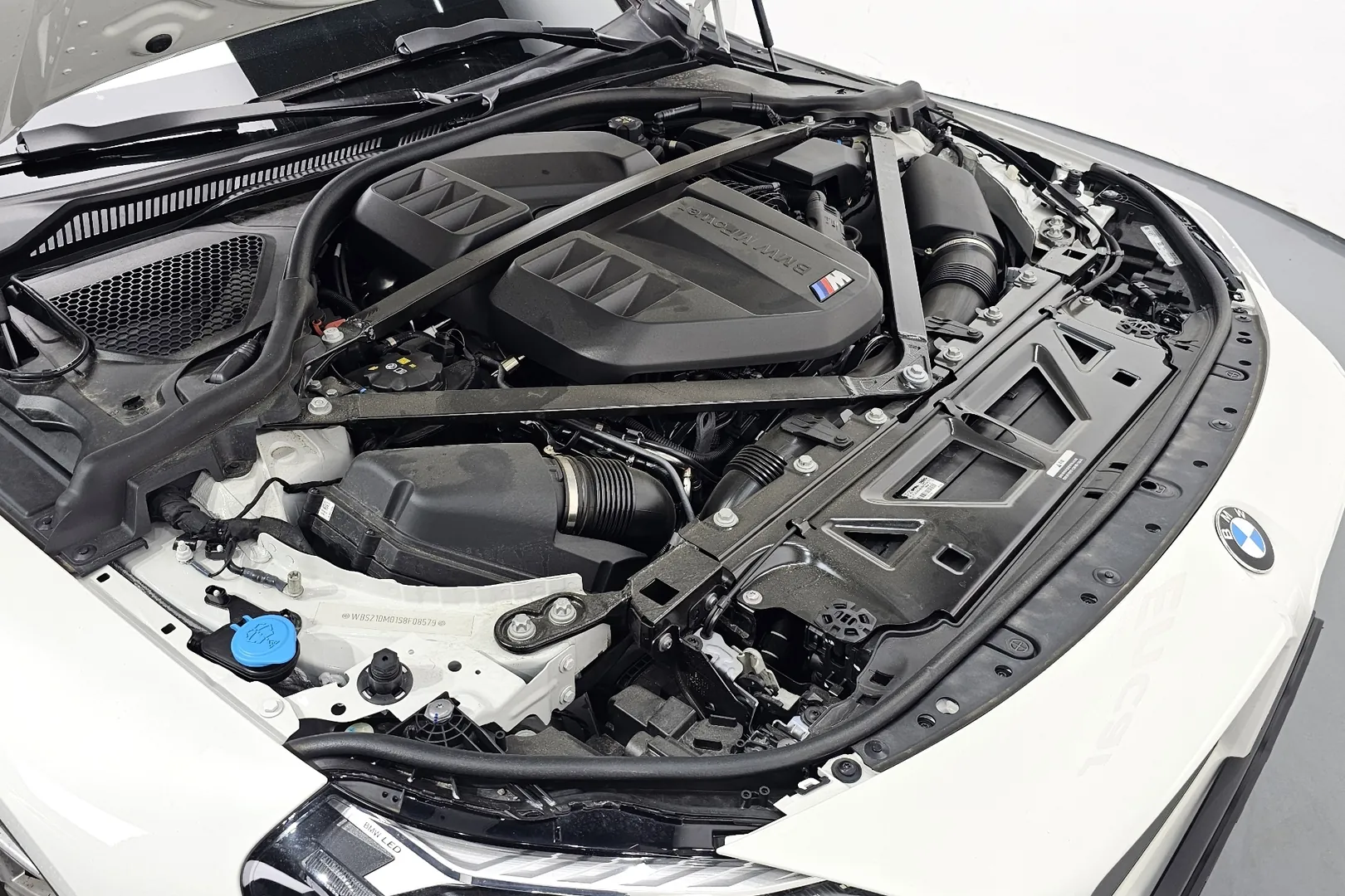 Доставка по РФ: BMW M2 2025 3.0 л 460 л.с Бензин, Белый, пробег 9 195 км, Задний привод, Автомат, осмотр возможен в Москве