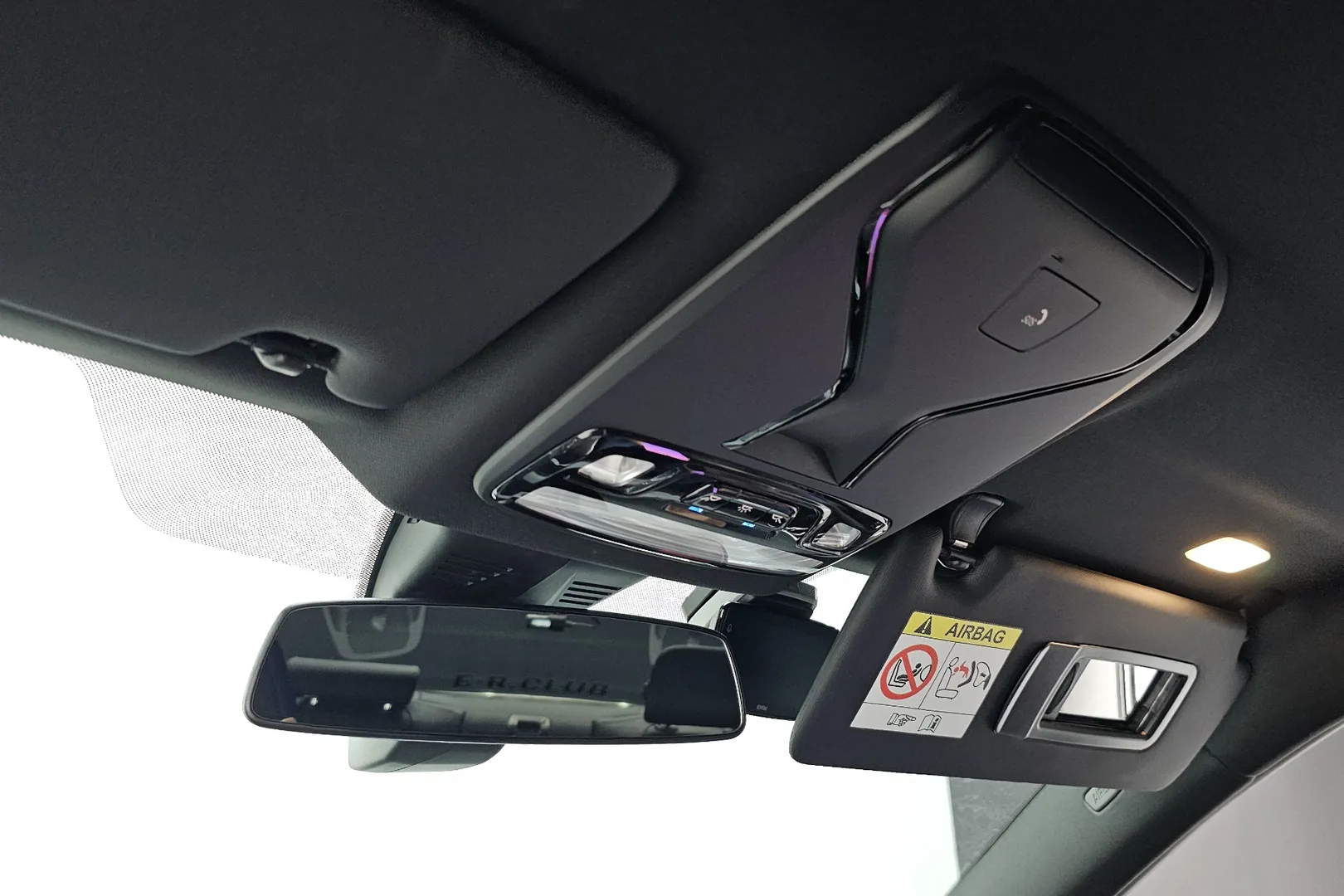 BMW M2 2025 3.0 л 460 л.с Бензин, пробег 9 195 км, Белый цвет, коробка Автомат, привод Задний привод, авто из Германия