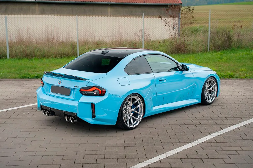 Заказать BMW M2 2025 3.0 л 780 л.с Бензин с пробегом 2 490 км, Механика, Задний привод, цвет Синий, поставка из Германия, доставка по РФ