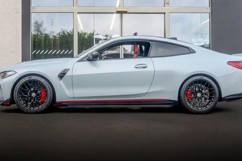 BMW M4 CSL 2022 3.0 л 550 л.с Бензин, новый авто, Задний привод, Автомат, цвет Серый, страна-производитель — Германия M4 CSL - фото 2