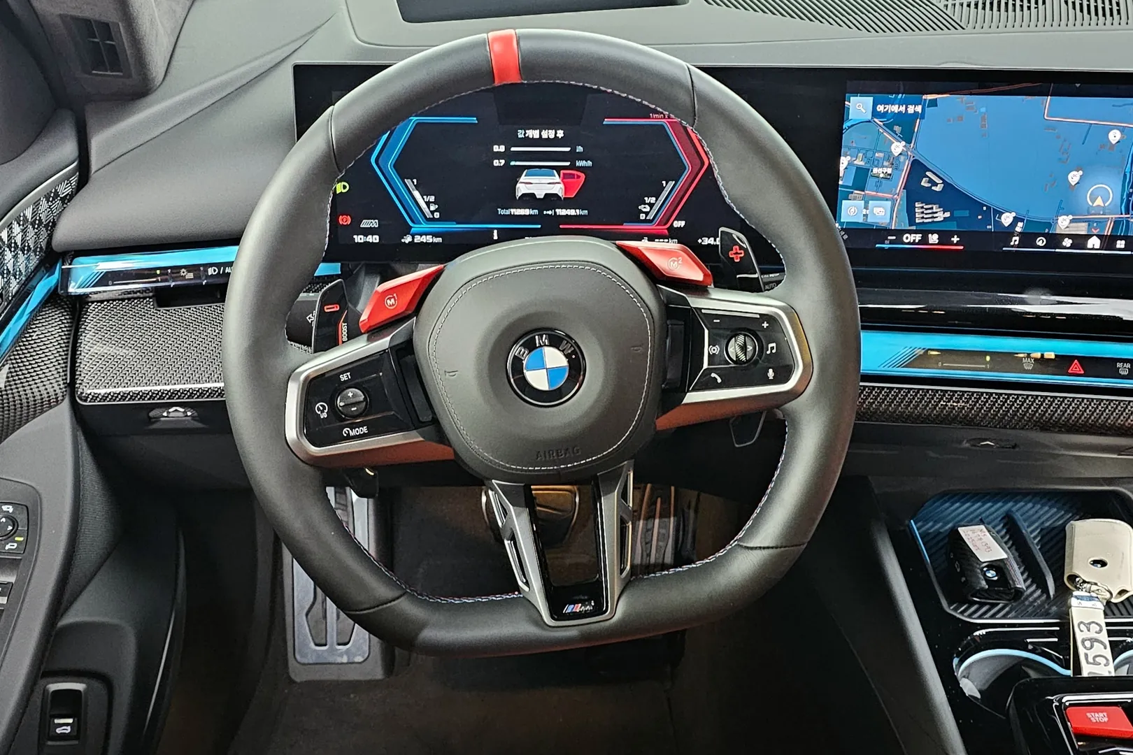 BMW M5 2025 4.4 л 585 л.с Гибрид, коробка Автомат, привод Полный привод, автомобиль из Германия, доставка по России