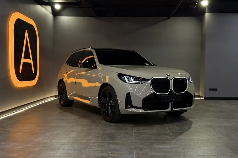BMW X3 M50 xDrive 2025 3.0 л 381 л.с Бензин, новый авто, Полный привод, Автомат, цвет Серый, страна-производитель — Германия X3 M50 xDrive - фото 2