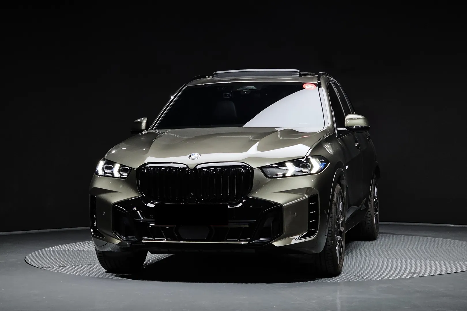 BMW X5 40i xDrive M Sport Pro Special Edition 2025 3.0 л 381 л.с Бензин, новый авто, Полный привод, Автомат, цвет Серый, страна-производитель — Германия