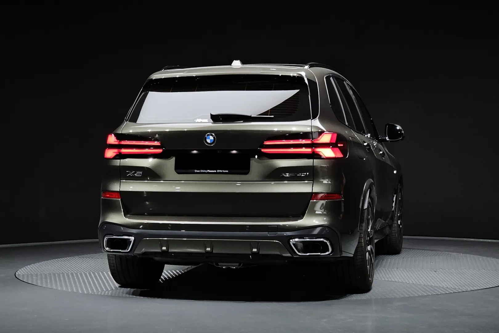 Купить BMW X5 40i xDrive M Sport Pro Special Edition 2025 3.0 л 381 л.с Бензин, Серый, Автомат, Полный привод — авто из Германия, с доставкой по всей России