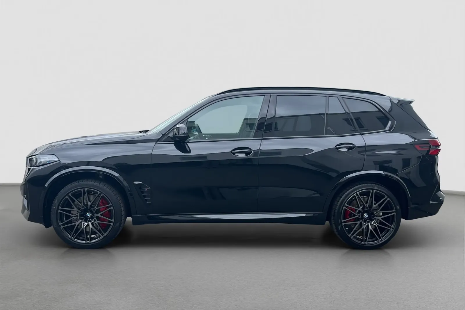 Выбор покупателей — BMW X5 M Competition M Sport 2026 4.4 л 625 л.с Бензин, пробег 10 км, Чёрный, привезён из Германия, доставка по РФ, фото 6