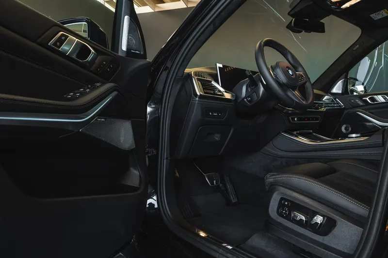Надёжный BMW X5 40d xDrive M Sport 2026 3.0 л 352 л.с Дизель с двигателем 3,0 л, Чёрный, пробег 50 км, Автомат, поставка из Германия, фото 8