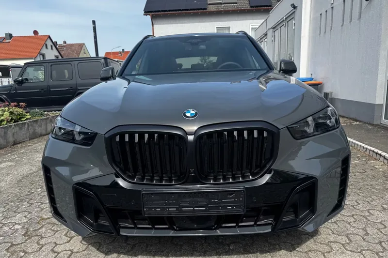 BMW X5 40d M Sport 2026 3.0 л 352 л.с Дизель, новый авто, Полный привод, Автомат, цвет Серый, страна-производитель — Германия X5 40d M Sport - фото 2