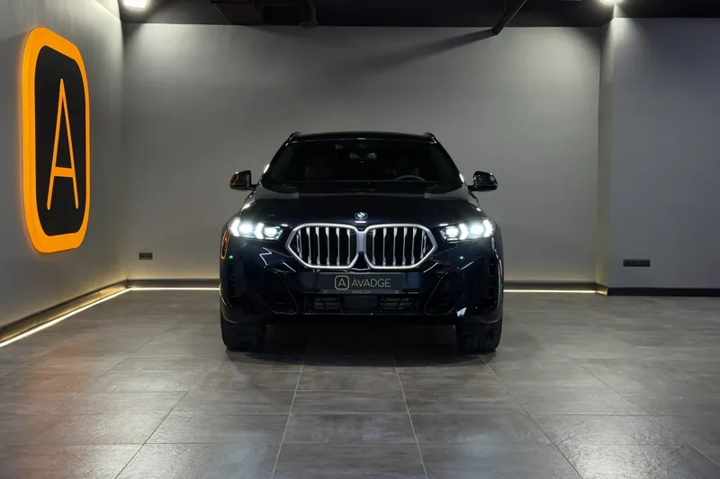 BMW X6 40i xDrive M Sport 2025 3.0 л 381 л.с Бензин, новый авто, Полный привод, Автомат, цвет Чёрный, страна-производитель — Корея X6 40i xDrive M Sport - фото 2