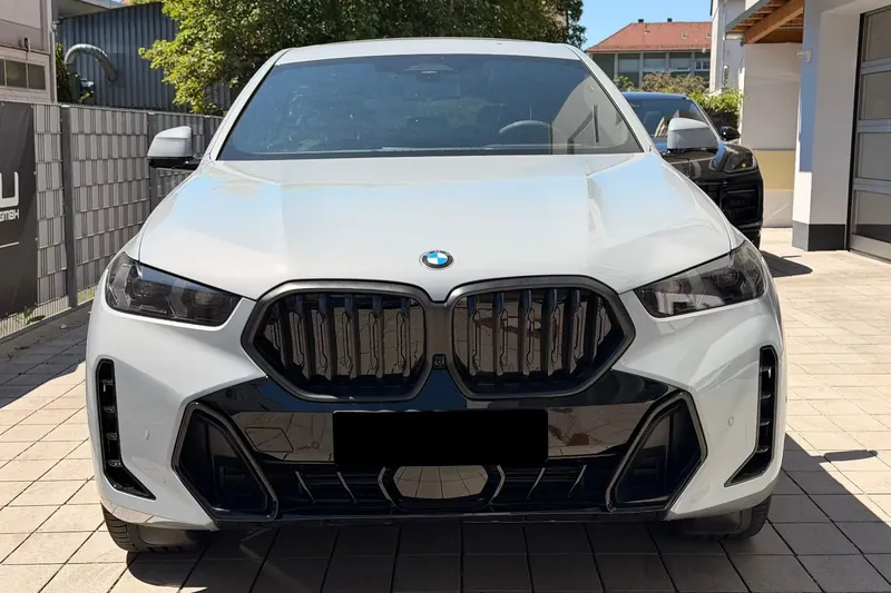BMW X6 40d M Sport 2026 3.0 л 352 л.с Дизель, новый авто, Полный привод, Автомат, цвет Серый, страна-производитель — Германия X6 40d M Sport - фото 2