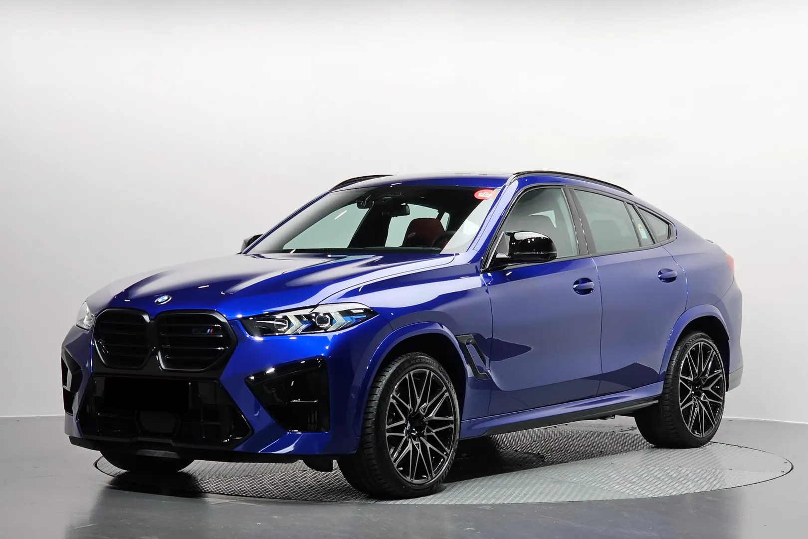 Фото для bmw X6M Competition