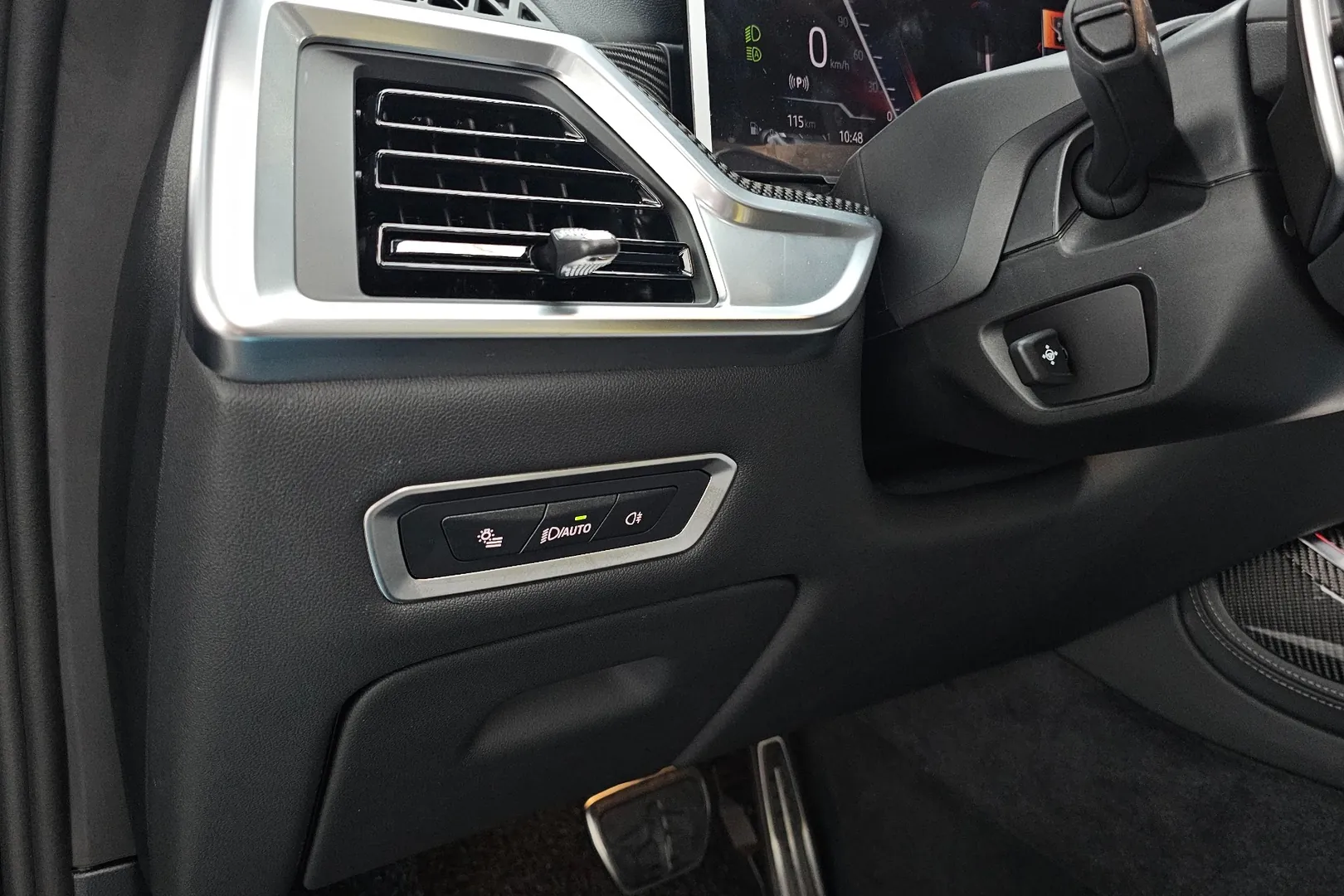 Доступен к заказу BMW X7 40i M Sport xDrive 2026 3.0 л 381 л.с Бензин: Чёрный, коробка Автомат, привод Полный привод, осмотр и тест-драйв в Москве, фото 19