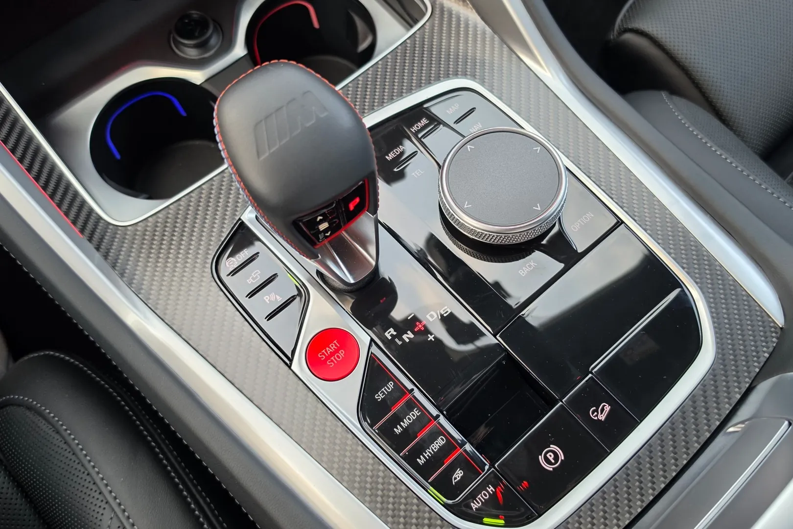 BMW XM 2025 4.4 л 653 л.с Гибрид, пробег 4 126 км, Чёрный, Полный привод, Автомат, авто из Германия, доставка по РФ