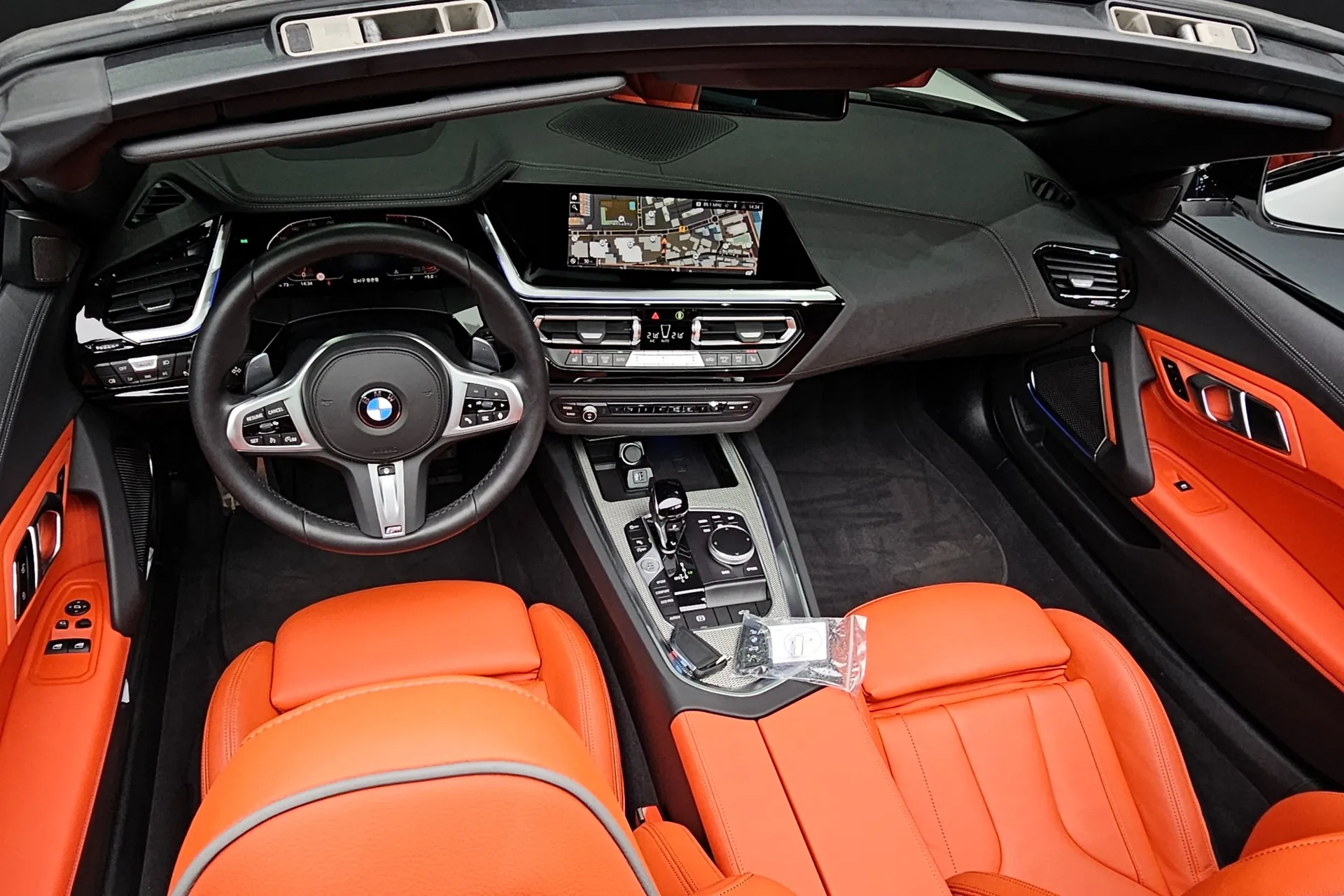 BMW Z4 sDrive20i M Sport 2024 2.0 л 197 л.с Бензин, коробка Автомат, привод Задний привод, автомобиль из Германия, доставка по России