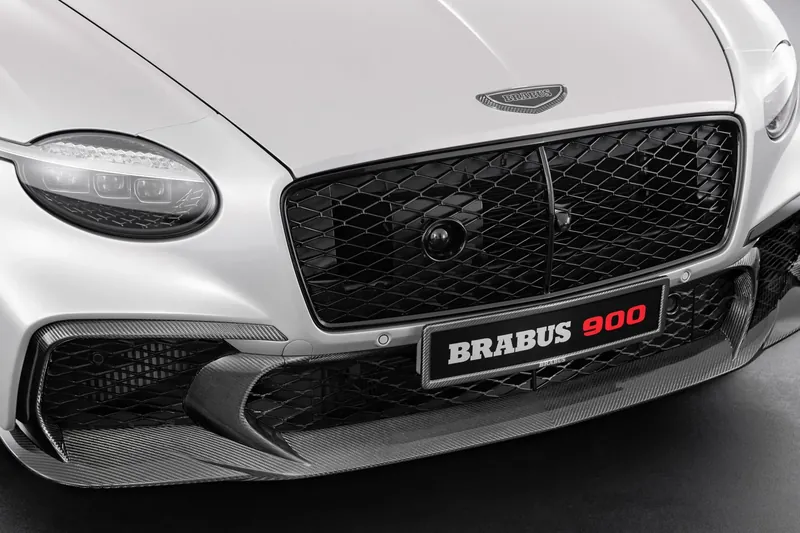 Заказать Brabus 900 Bentley Continental GT Speed 2026 4.0 л 900 л.с Гибрид с пробегом 10 км, Автомат, Полный привод, цвет Серебристый, поставка из Германия, доставка по РФ 900 Bentley Continental GT Speed - фото 3