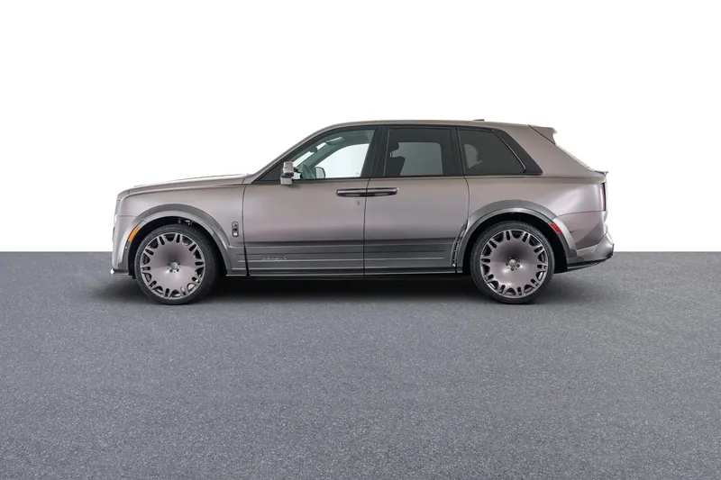 Заказать Brabus Cullinan Series II 2026 6.7 л 700 л.с Бензин с пробегом 10 км, Автомат, Полный привод, цвет Серый, поставка из Германия, доставка по РФ Cullinan Series II - фото 3