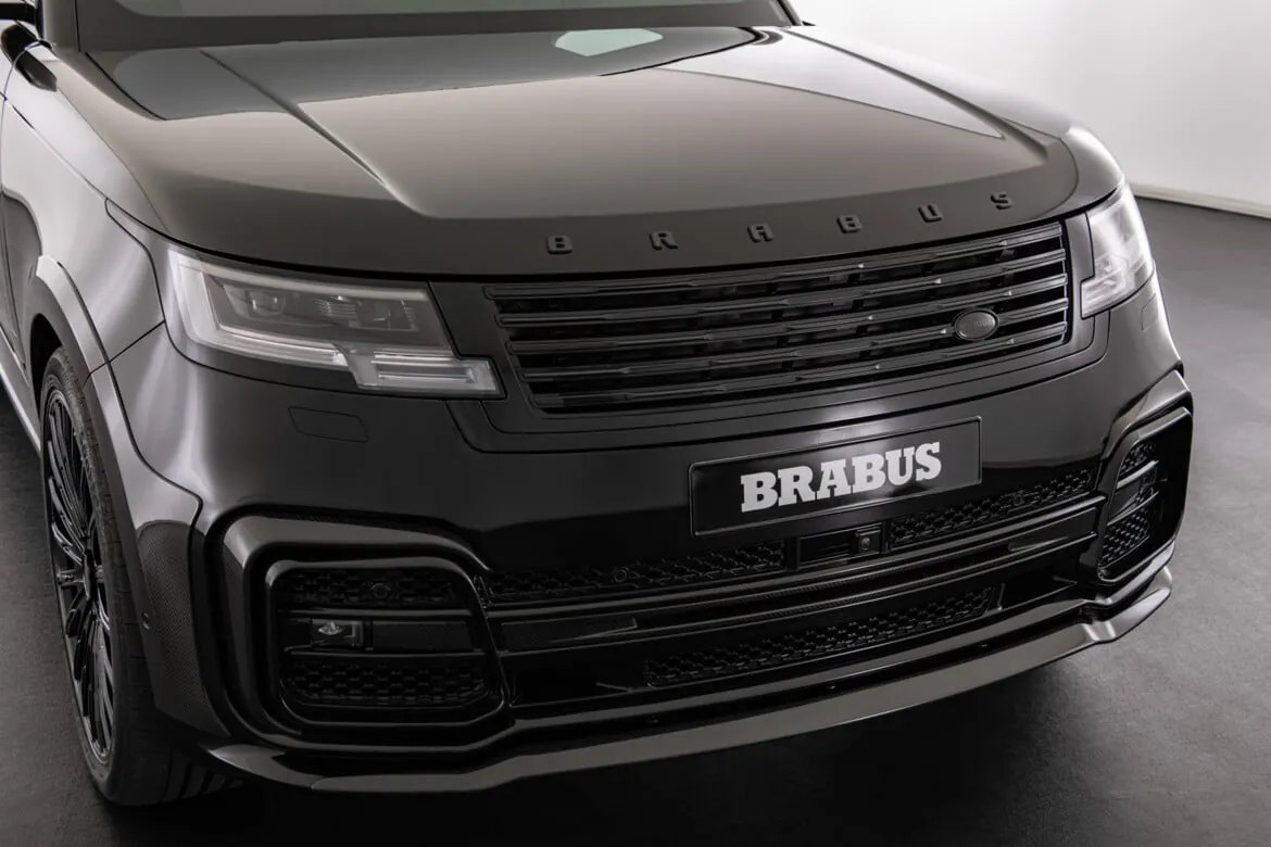 Заказать Brabus Range Rover SV LWB 2026 4.4 л 700 л.с Бензин с пробегом 10 км, Автомат, Полный привод, цвет Чёрный, поставка из Германия, доставка по РФ Range Rover SV LWB - фото 3