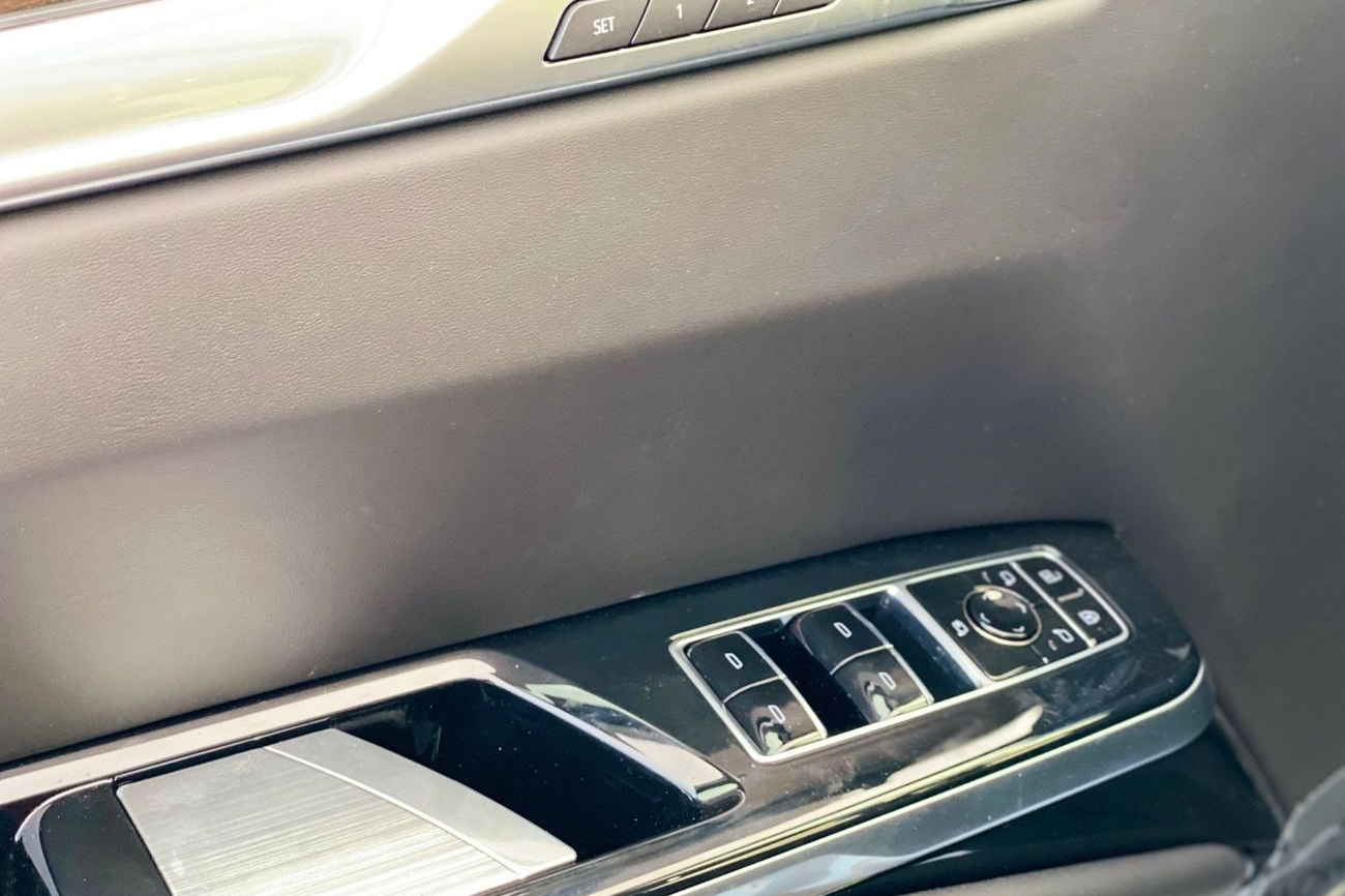 Cadillac Escalade Platinum Sport (Long/ESV) 2026, чёрный, фото 21