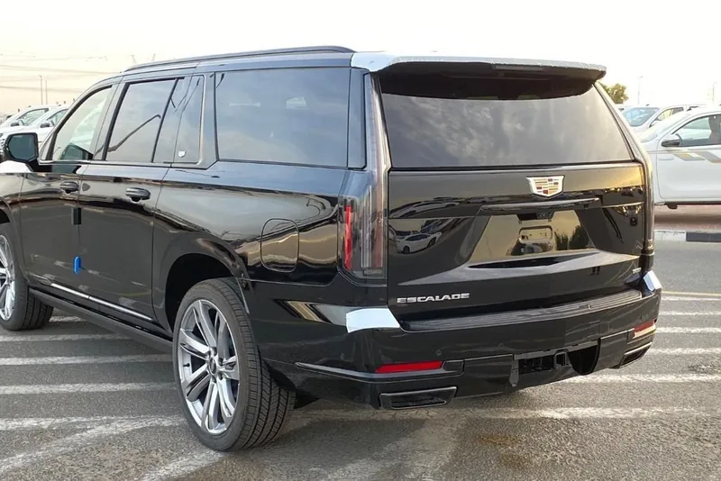 Выбор покупателей — Cadillac Escalade Platinum Sport (Long/ESV) 2026 6.2 л 420 л.с Бензин, пробег 10 км, Чёрный, привезён из ОАЭ, доставка по РФ, фото 6