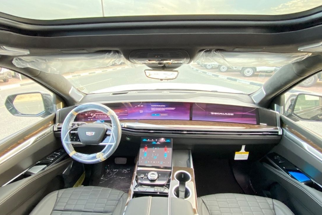 Автомобиль Cadillac Escalade Platinum Sport (Long/ESV) 2026 6.2 л 420 л.с Бензин, Чёрный, пробег 10 км, производство — ОАЭ, доставка по РФ, фото 9