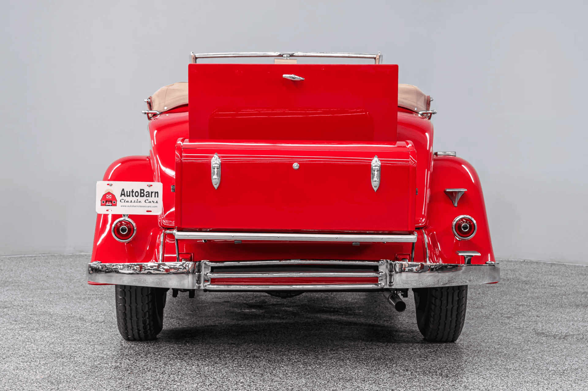 Новый Cadillac Series 355-C Eight V8 Convertible Coupe 1933 5.8 л 115 л.с Бензин: Задний привод, Красный, коробка — Механика, привезён из США, доставка по регионам, фото 5