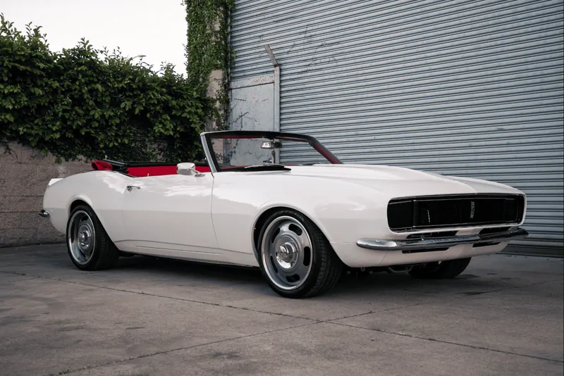 Chevrolet Camaro Convertible 1968 6.2 л 480 л.с Бензин, новый авто, Задний привод, Автомат, цвет Белый, страна-производитель — США Camaro Convertible - фото 2