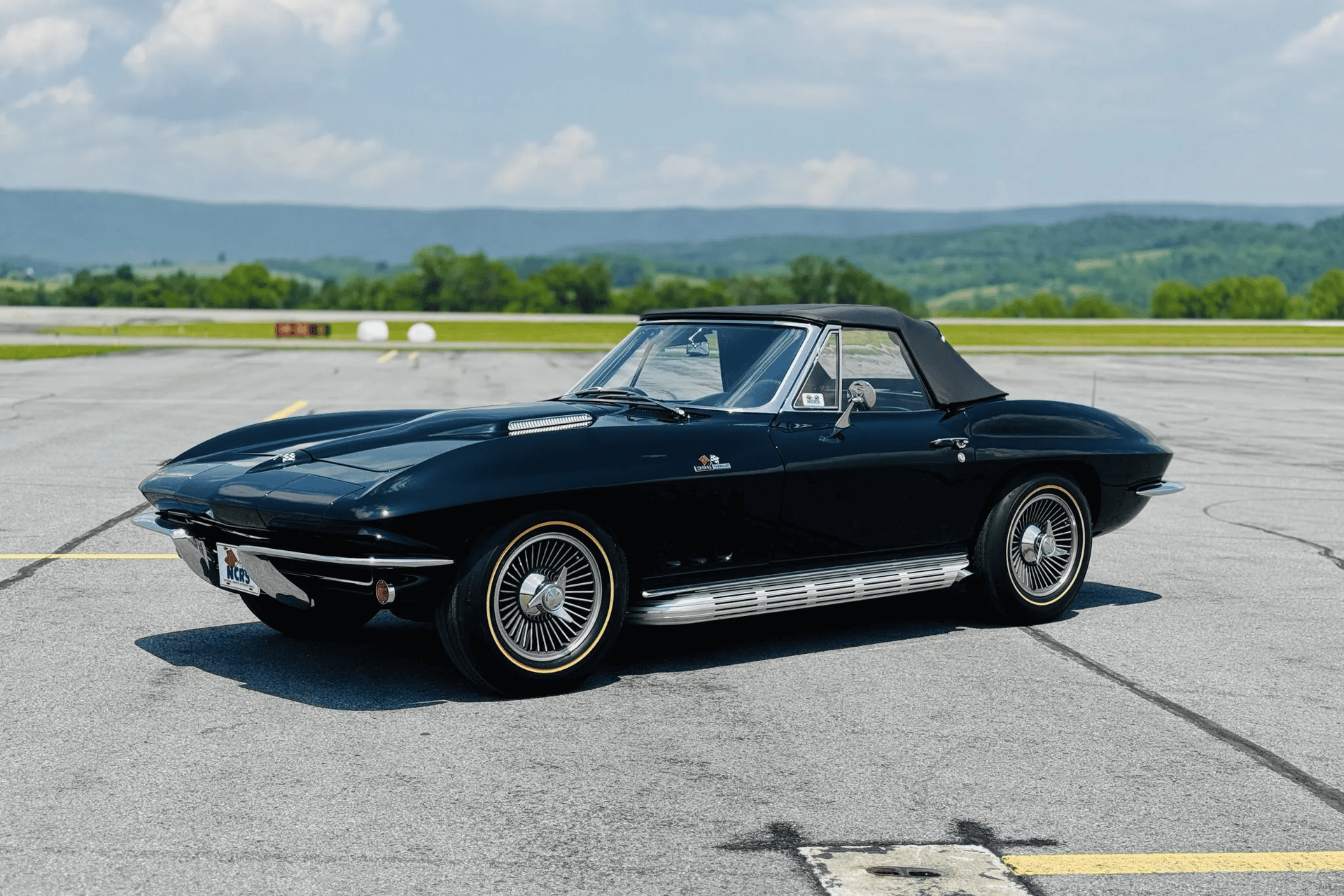 Chevrolet Corvette C2 (Sting Ray) 1965, чёрный