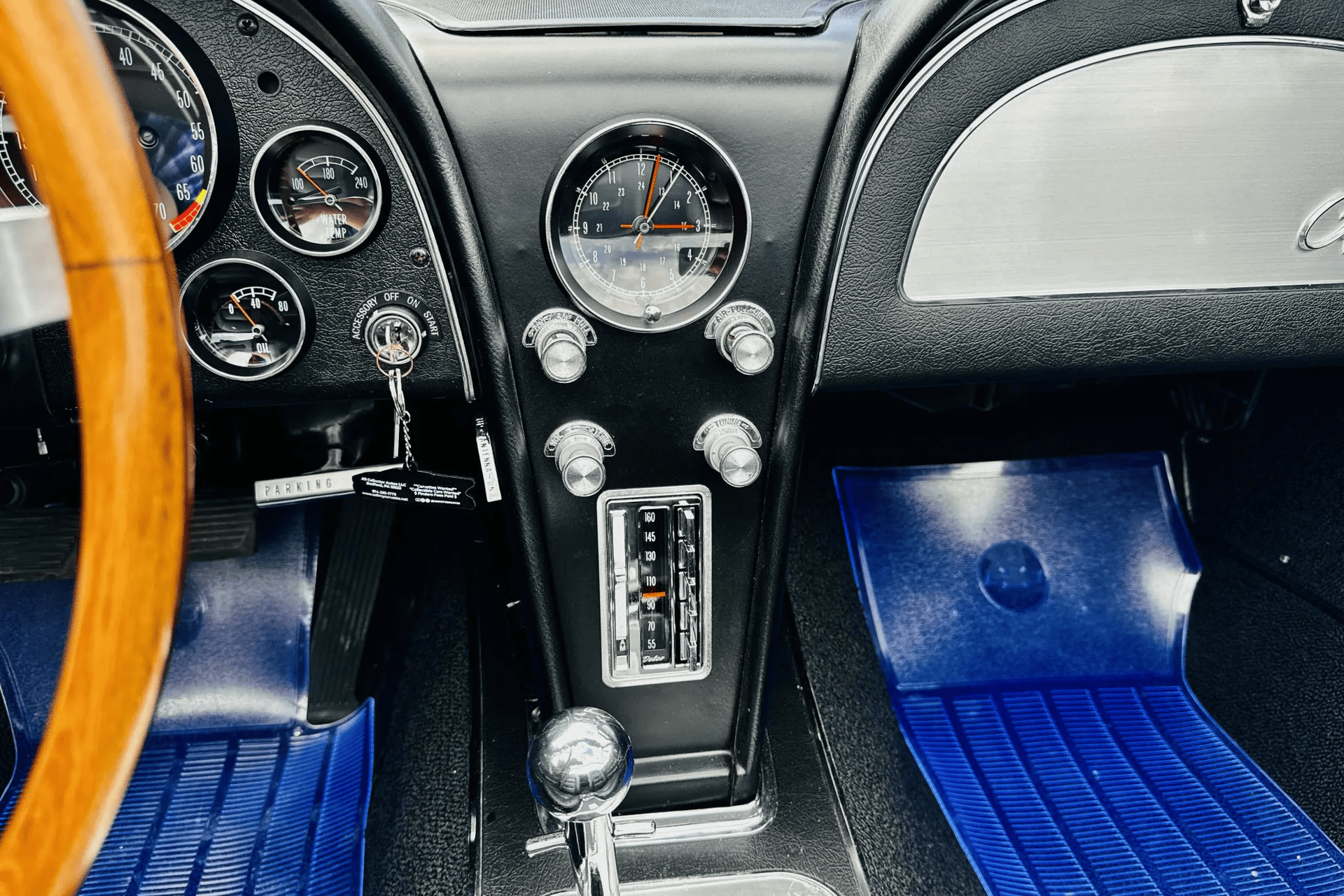 Chevrolet Corvette C2 (Sting Ray) 1965, чёрный, фото 30