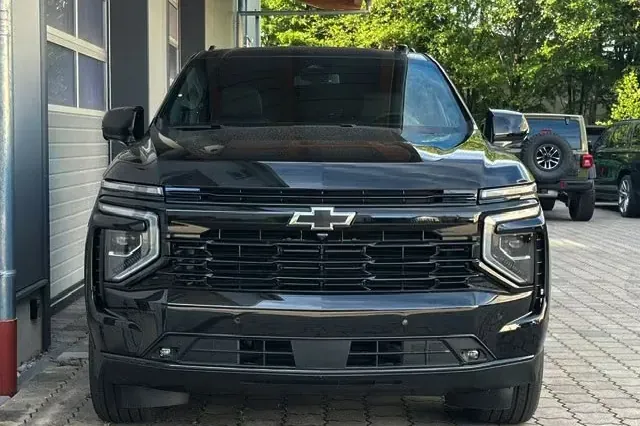 Chevrolet Tahoe RST 2026 6.2 л 426 л.с Бензин, новый авто, Полный привод, Автомат, цвет Чёрный, страна-производитель — Германия Tahoe RST - фото 2