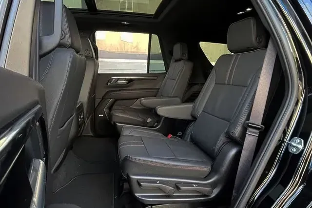 Надёжный Chevrolet Tahoe RST 2026 6.2 л 426 л.с Бензин с двигателем 6,2 л, Чёрный, пробег 20 км, Автомат, поставка из Германия, фото 8