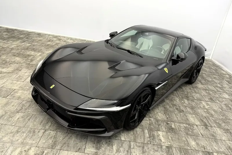 Ferrari 12 Cilindri Berlinetta 2026 6.5 л 829 л.с Бензин, новый авто, Задний привод, Автомат, цвет Чёрный, страна-производитель — Италия 12Cilindri Berlinetta - фото 2