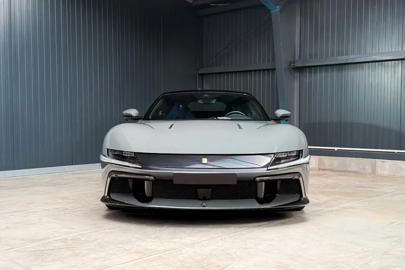 Ferrari 12Cilindri 2026 6.5 л 829 л.с Бензин, новый авто, Задний привод, Автомат, цвет Серый, страна-производитель — Германия 12Cilindri - фото 2