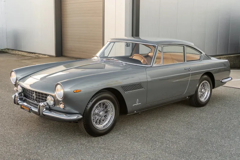 Ferrari 250 GT/E 2+2 (Series I)