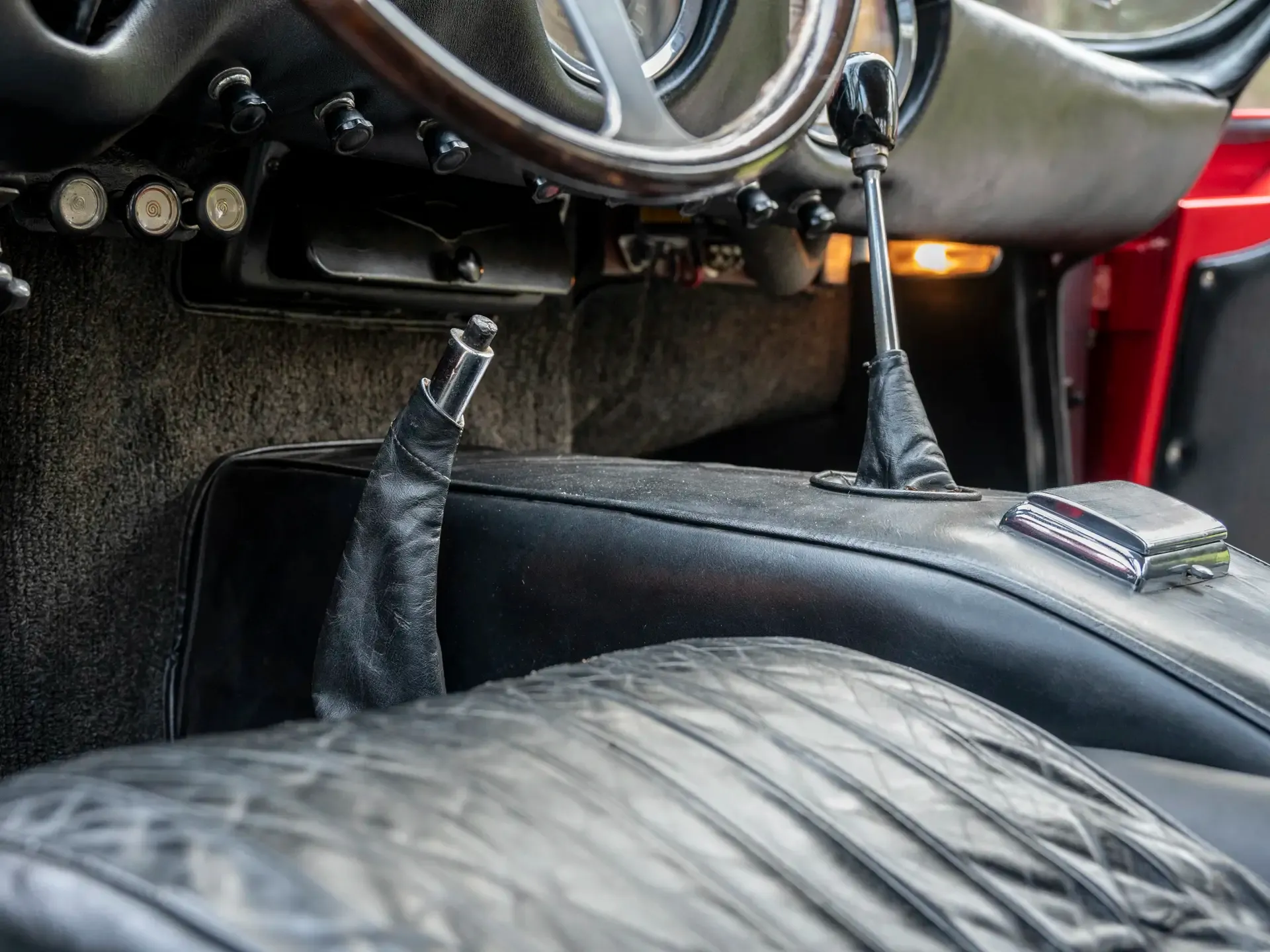 Новый Ferrari 250 GT/L Berlinetta Lusso 1963 3.0 л 240 л.с Бензин в кузове Красный, коробка — Механика, привод — Задний привод, страна производства —
