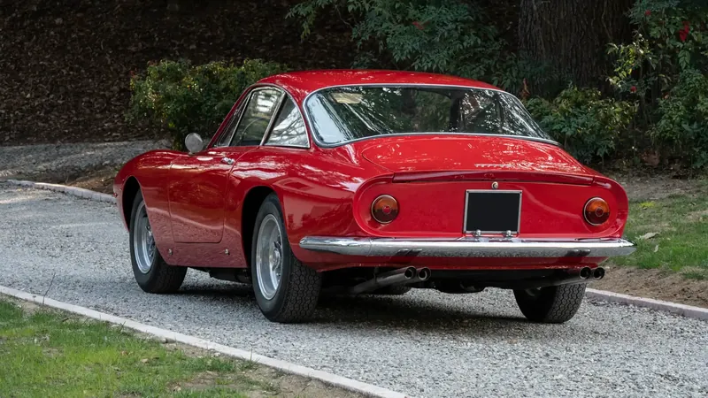 Заказать Ferrari 250 GT/L Berlinetta Lusso 1963 3.0 л 240 л.с Бензин с пробегом 30 000 км, Механика, Задний привод, цвет Красный, поставка из Германия, доставка по РФ 250 GT/L Berlinetta Lusso — фото 3